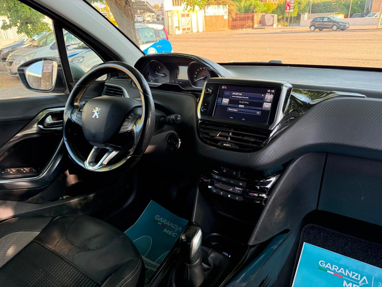 Peugeot 2008 BlueHDi 100 Allure