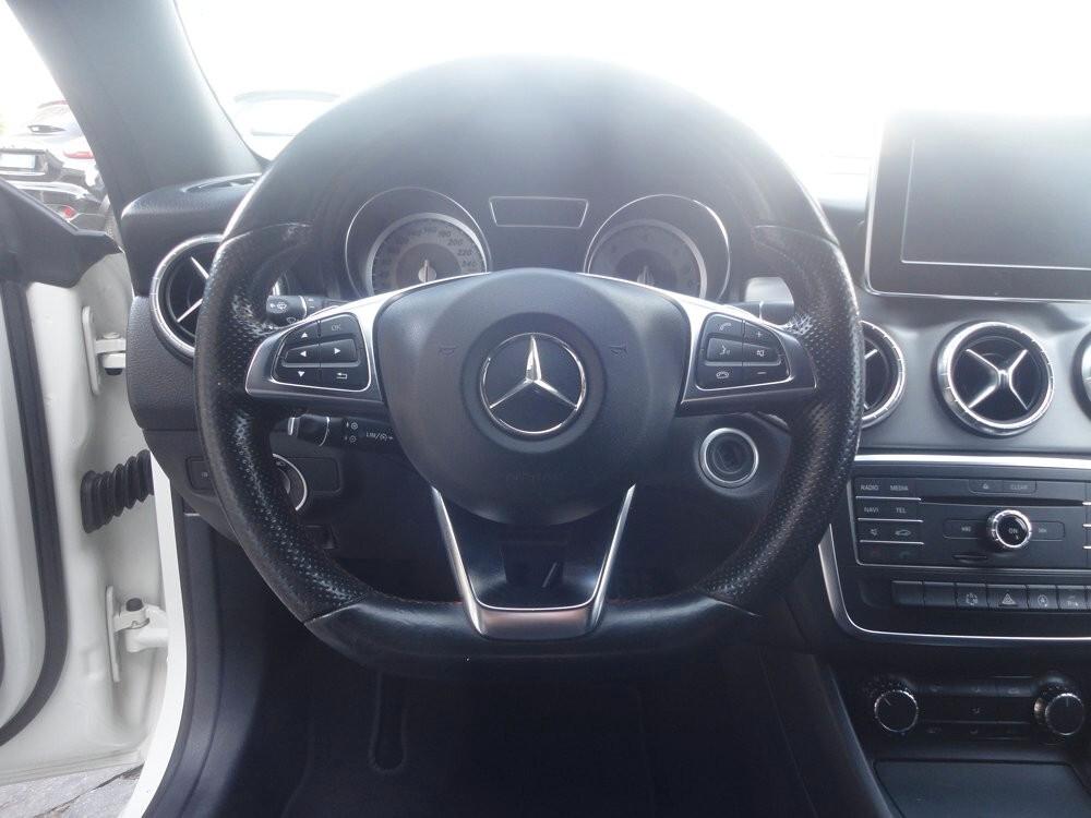 Mercedes-benz CLA 180 CDI AMG Automatic Premium