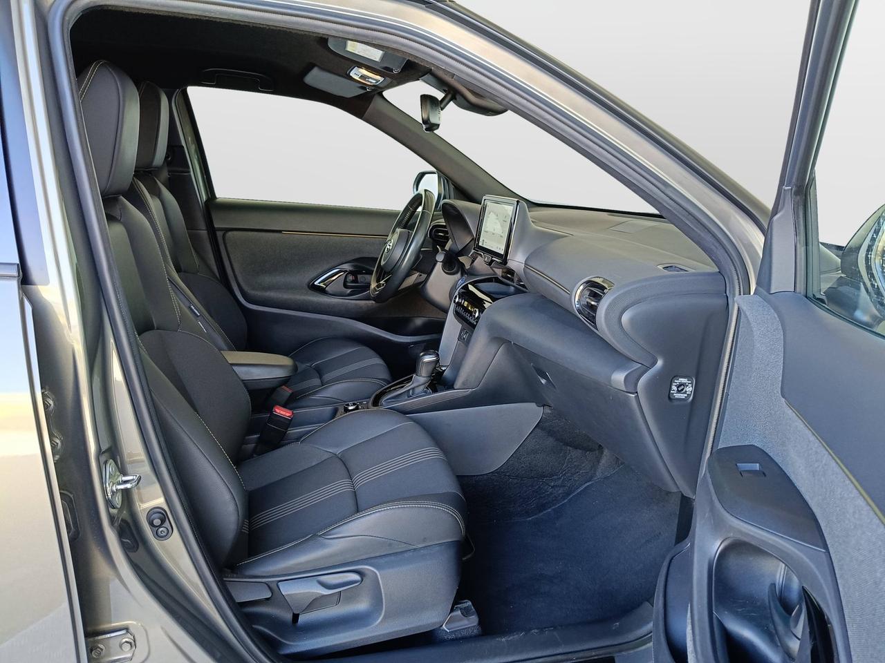 TOYOTA Yaris Cross - MY'21