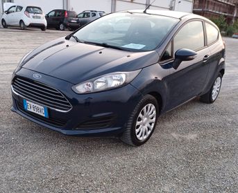 Ford Fiesta 1.4 3p. Bz.- GPL Titanium