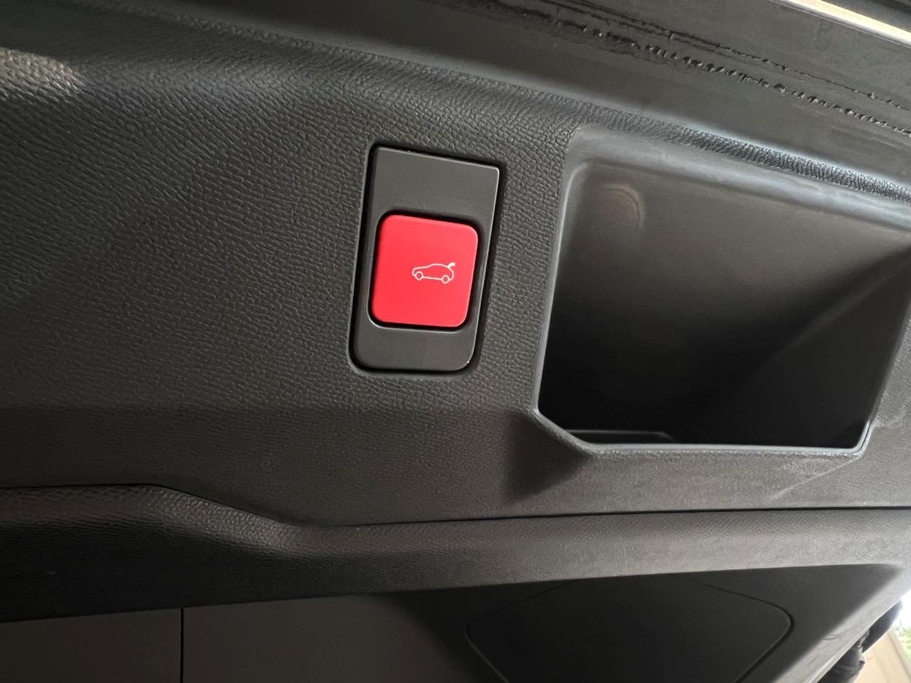 PEUGEOT 5008 III 2024 Hybrid 145 E-DCS6 GT - VARI COLORI!