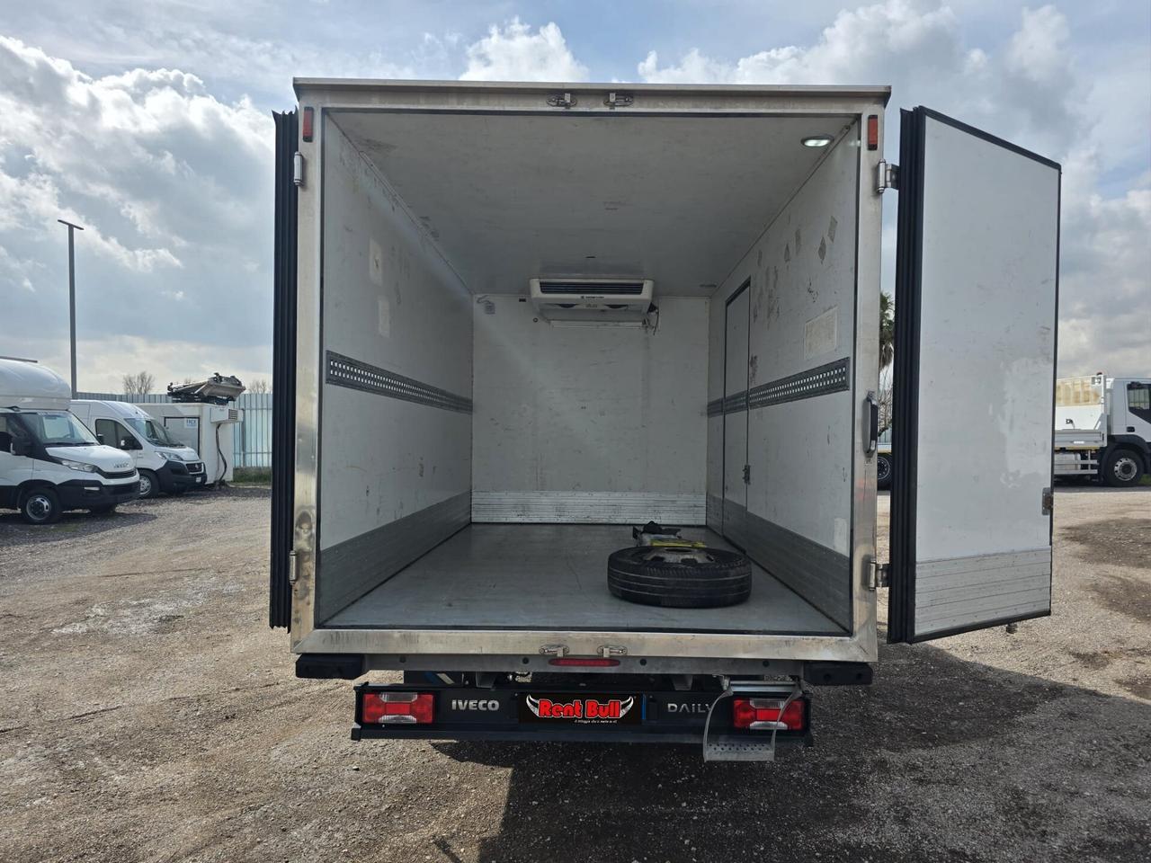 IVECO DAILY 35C15 GRUPPO E FRIGO THERMOKING STRADA RETE 380 V. RIF:3325