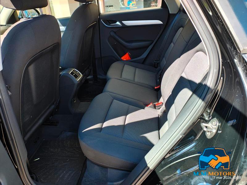 Audi Q3 2.0 tdi Business 120cv