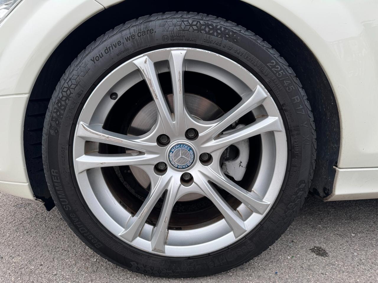 Mercedes-benz C 250 CDI 4Matic BlueEFFICIENCY Avantgarde