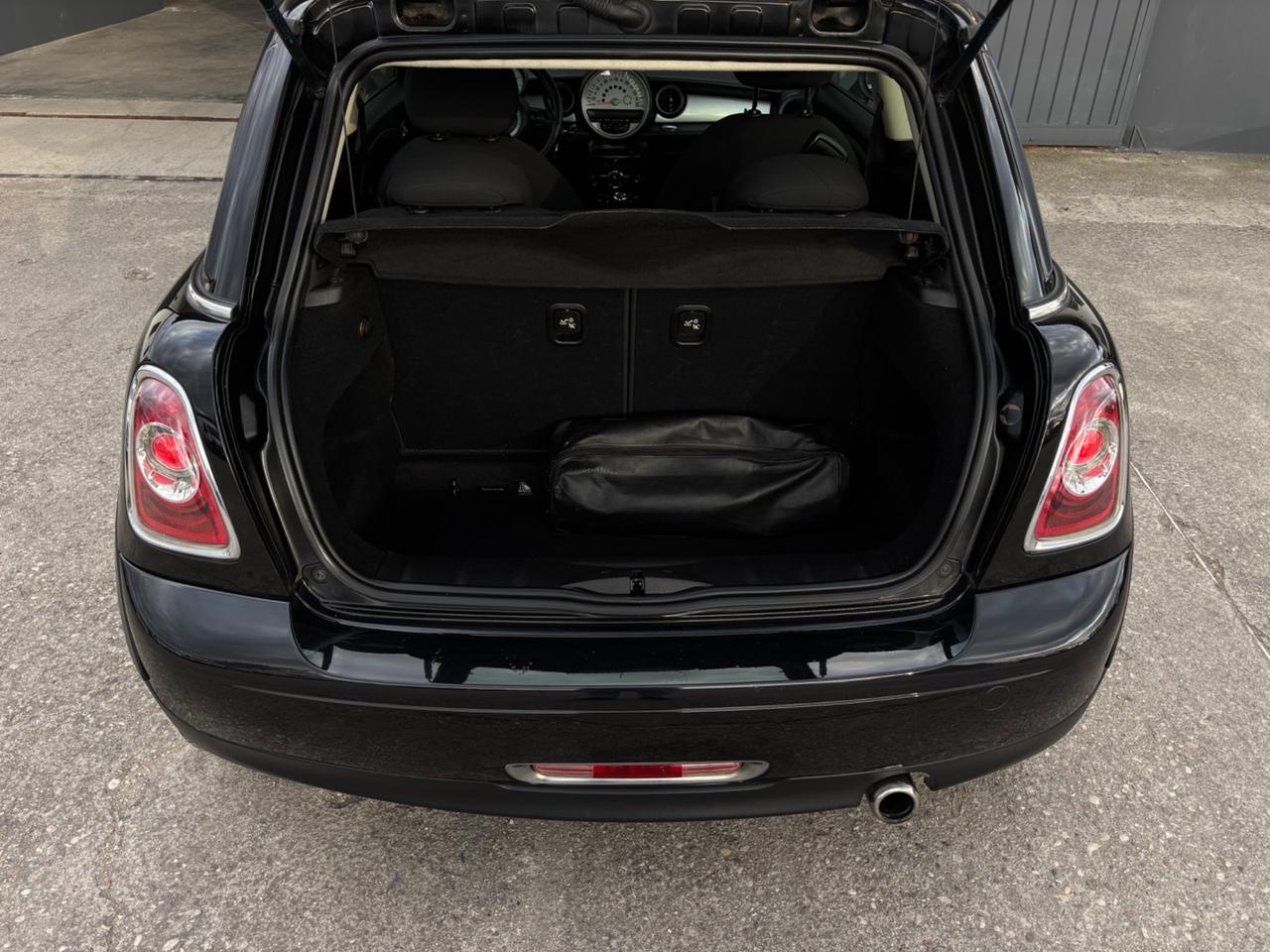 Mini One D. 1.6d. Neopatentati. Garanzia 12 mesi