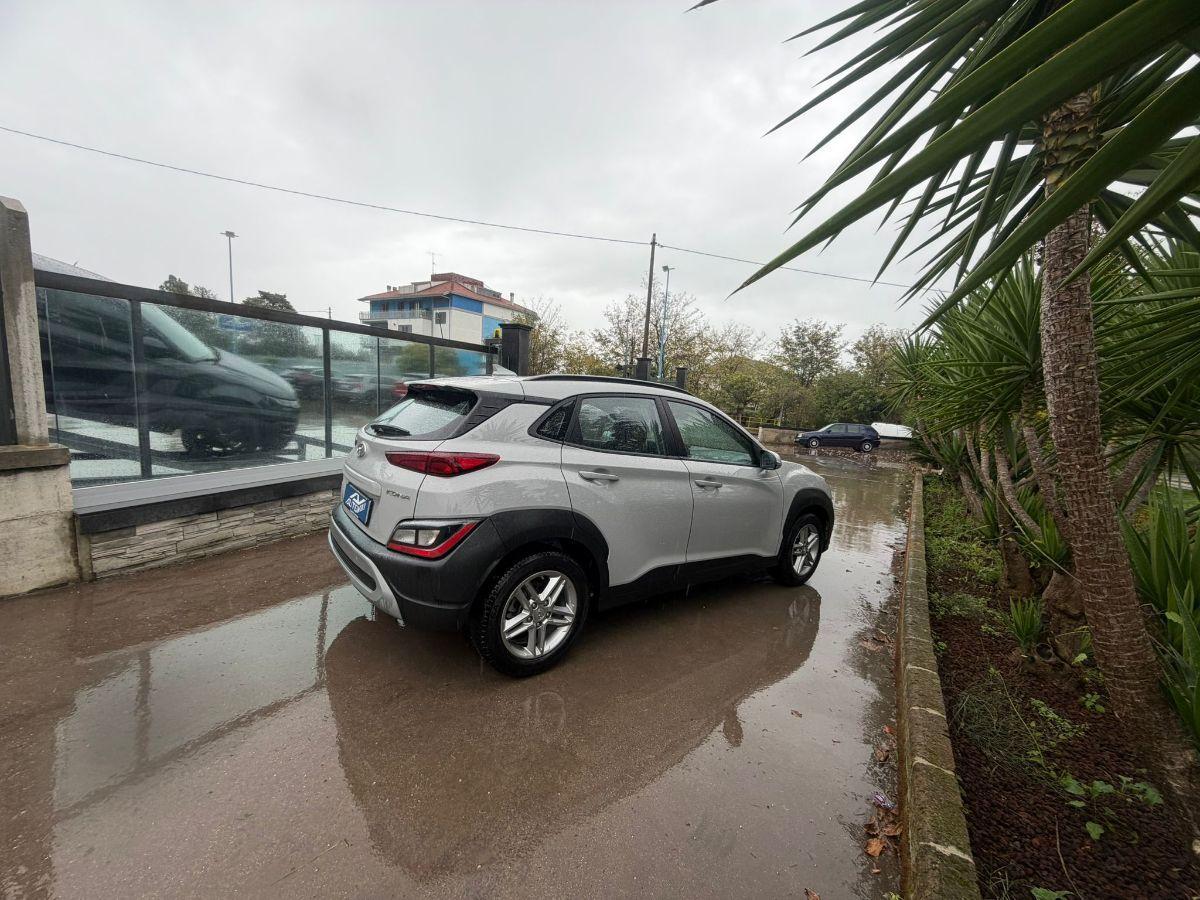 HYUNDAI - Kona - 1.0 T-GDI Xpossible
