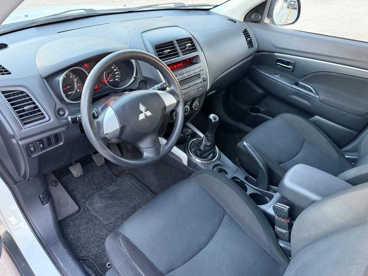Mitsubishi ASX 1.6 benzina 117 cv 2011