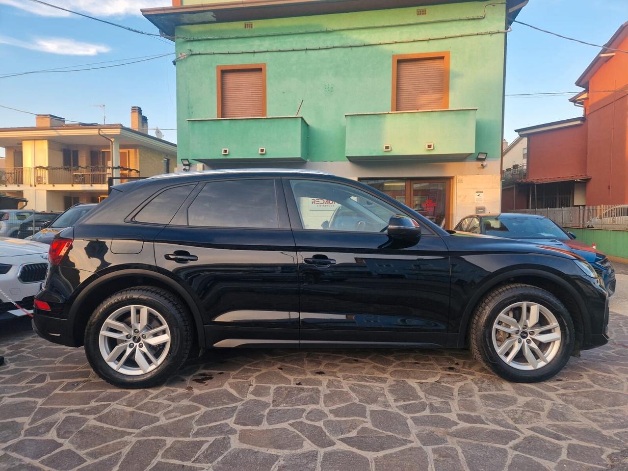Audi Q5 35 TDI S tronic Business