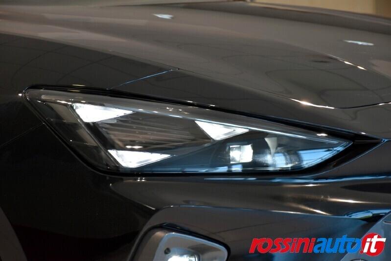 CUPRA LEON 2.0 TDI 150 CV DSG + EDGE PACK NAVI INTELLIGEN
