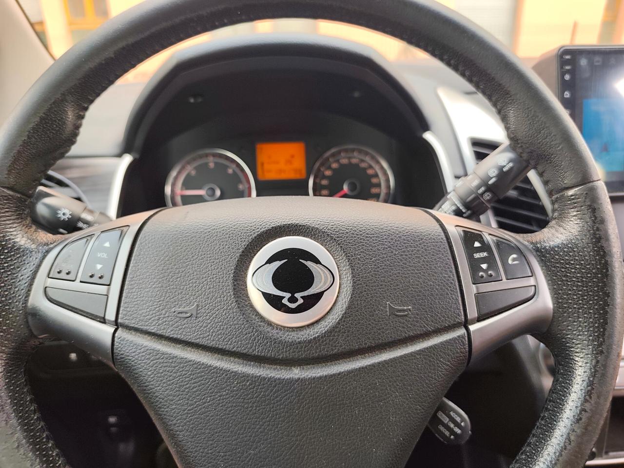 Ssangyong Korando 2.0 e-XDi euro 5B schermo android