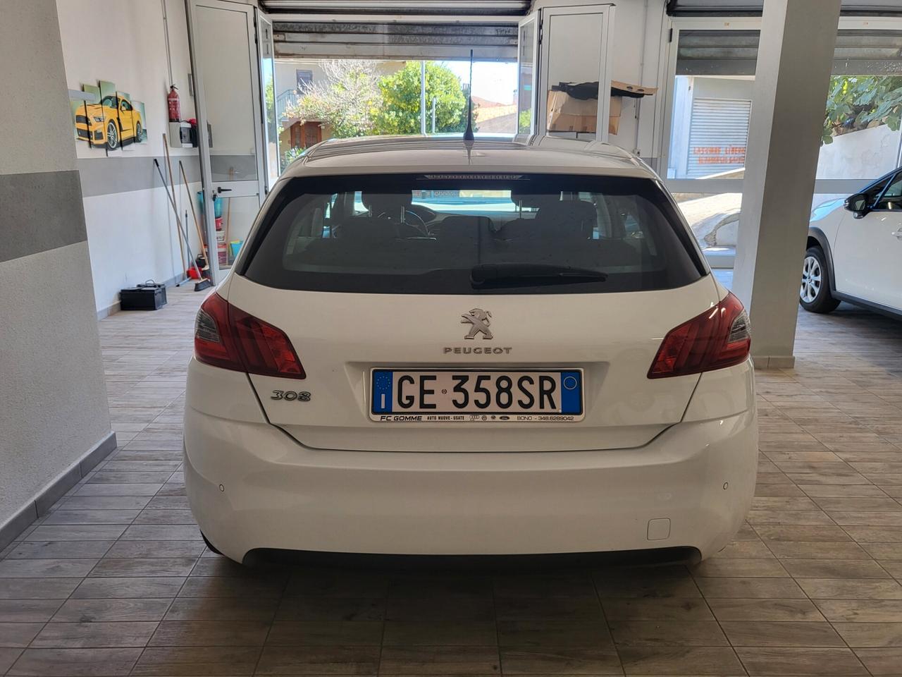 Peugeot 308 BlueHDi 130 S&S Allure