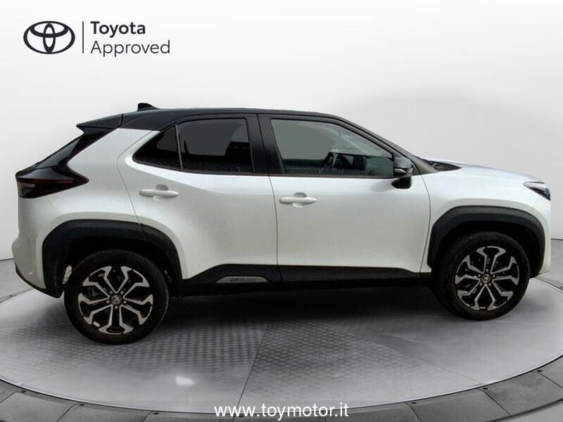 Toyota Yaris Cross 1.5 Hybrid 5p. E-CVT AWD-i Trend