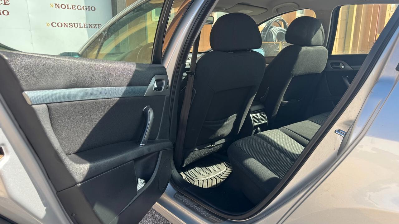 Peugeot 407 2.0 HDi Tecno - 2007