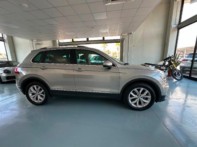 VOLKSWAGEN Tiguan 2.0 TDI SCR DSG 4MOTION Advanced BMT