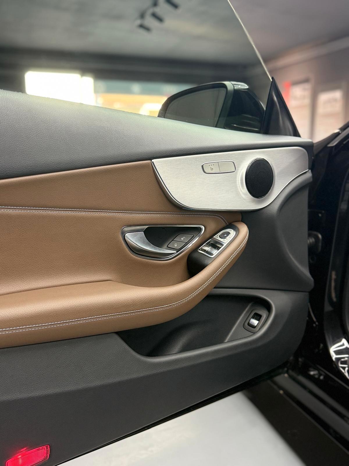 Mercedes-benz C 220 d Coupé Premium Plus