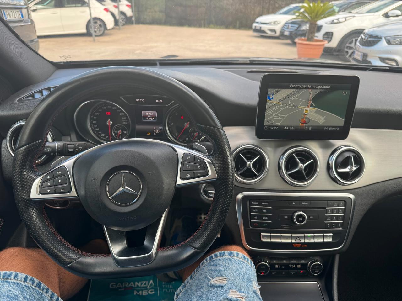 Mercedes-benz GLA 200 d Premium GRIGIO OPACO