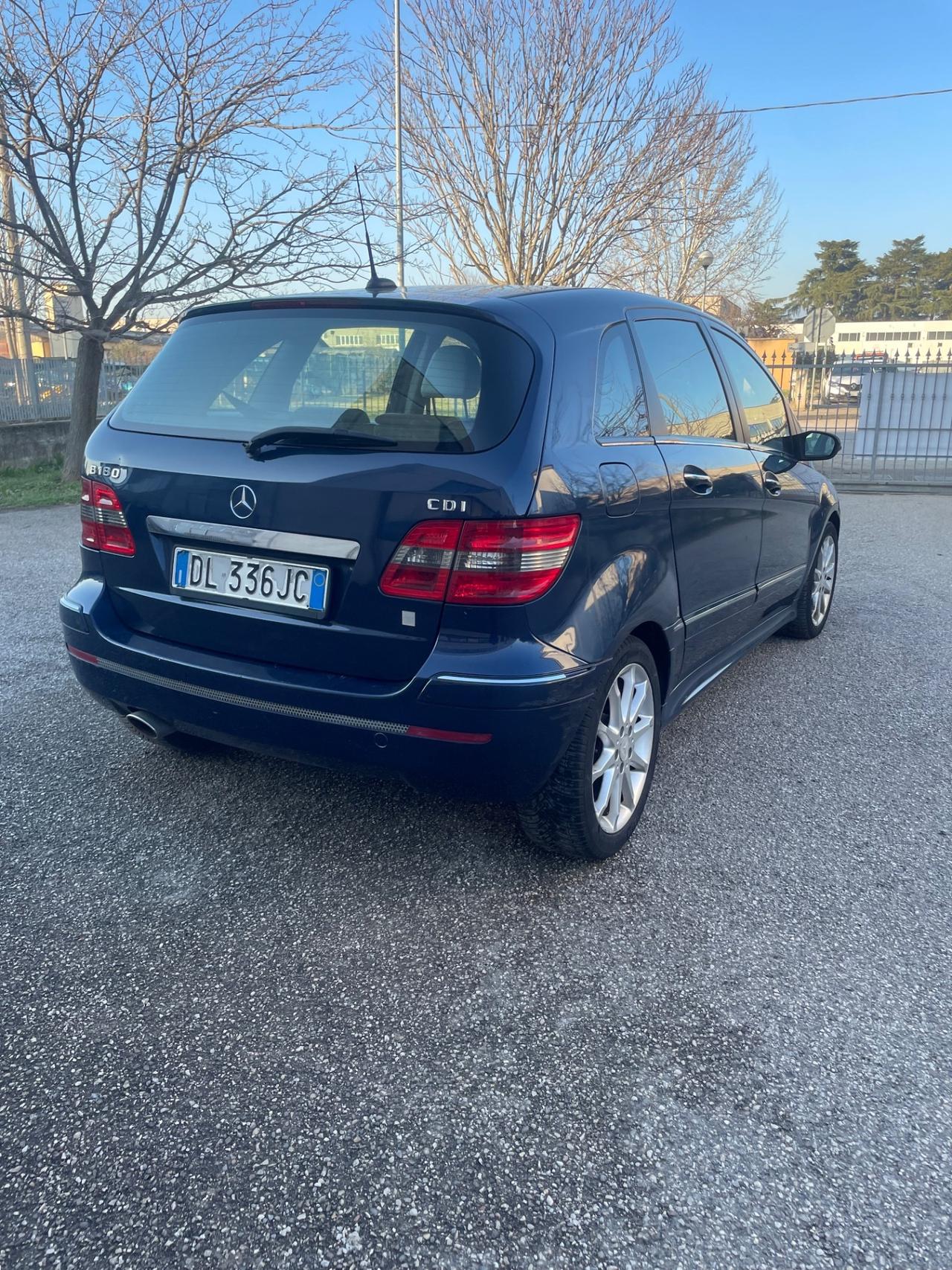 Mercedes-benz B 180 B 180 CDI