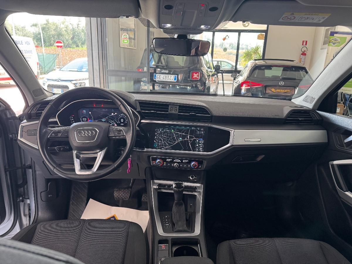 AUDI Q3 35TDI S tronic Business UNICO PROP/ MATRIX