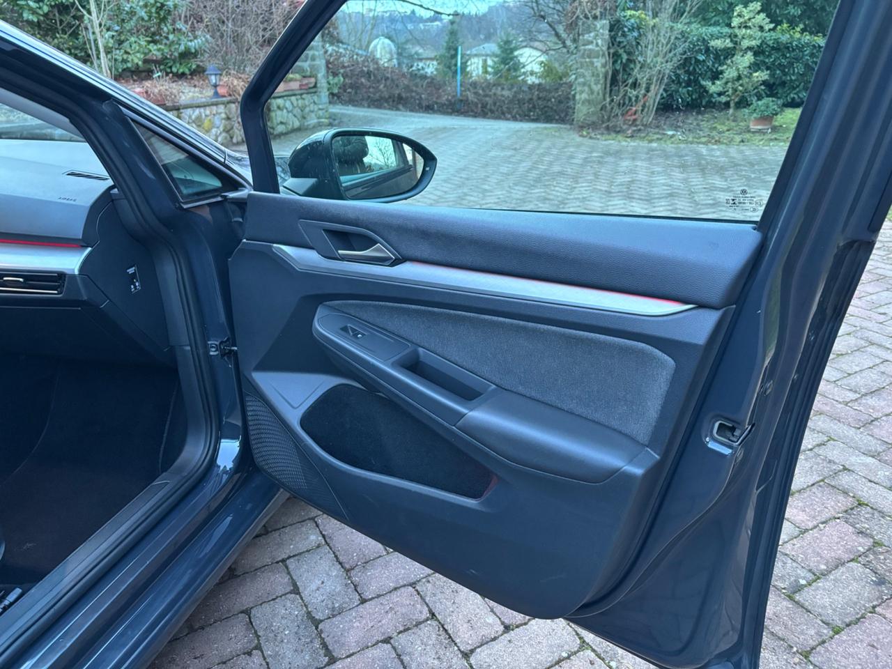 Volkswagen Golf 2.0 TDI 115 CV SCR Life - 09/2022