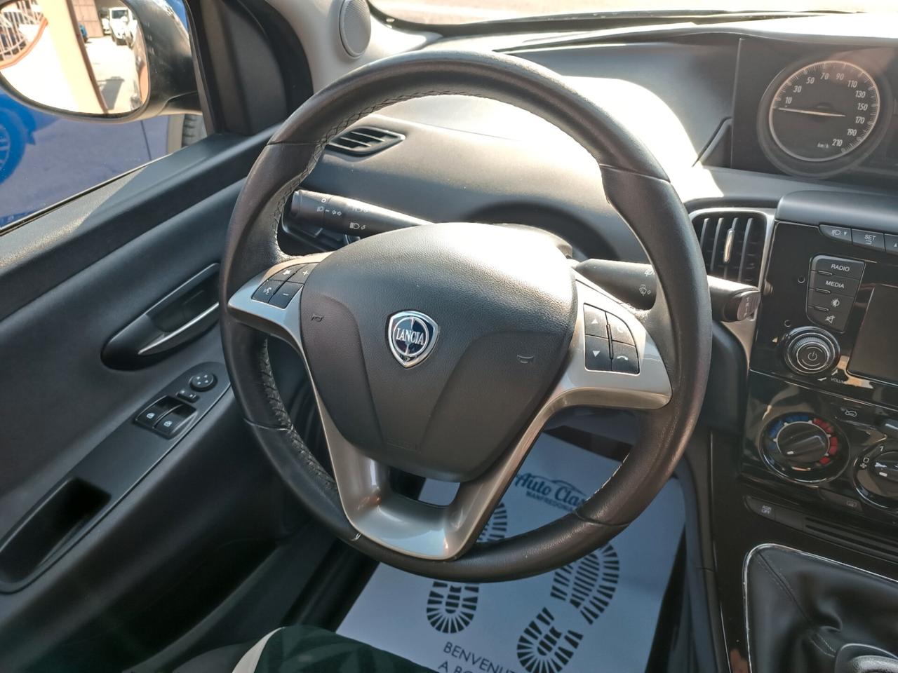 Lancia Ypsilon 1.2 69 CV 5 porte GPL Ecochic Platinum