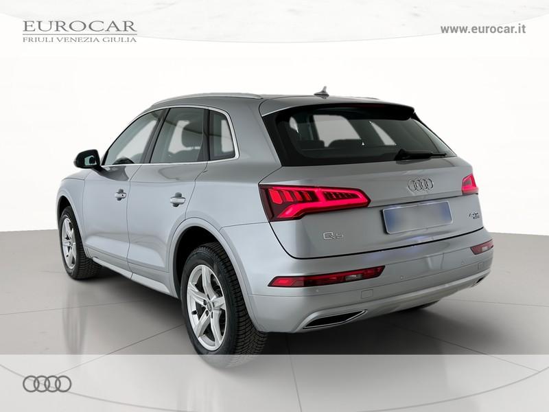 Audi Q5 40 2.0 tdi business sport quattro 190cv s-tronic