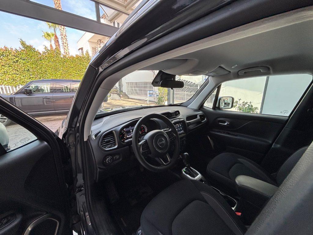 Jeep Renegade 1.5 Turbo T4 MHEV Limited tua da €199,00 mensili