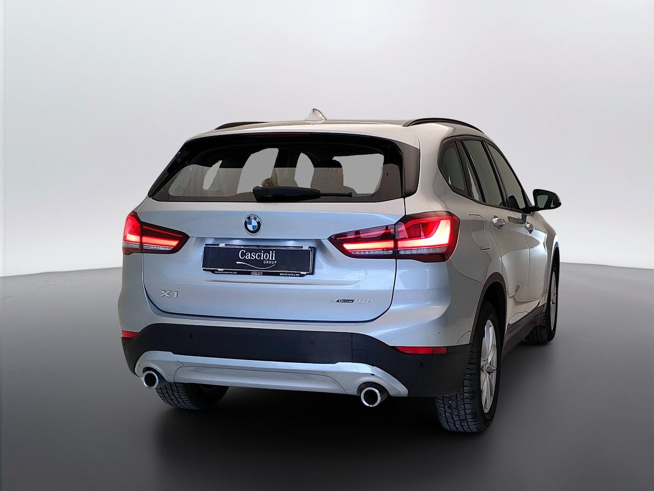 BMW X1 F48 2019 - X1 xdrive18d Advantage auto
