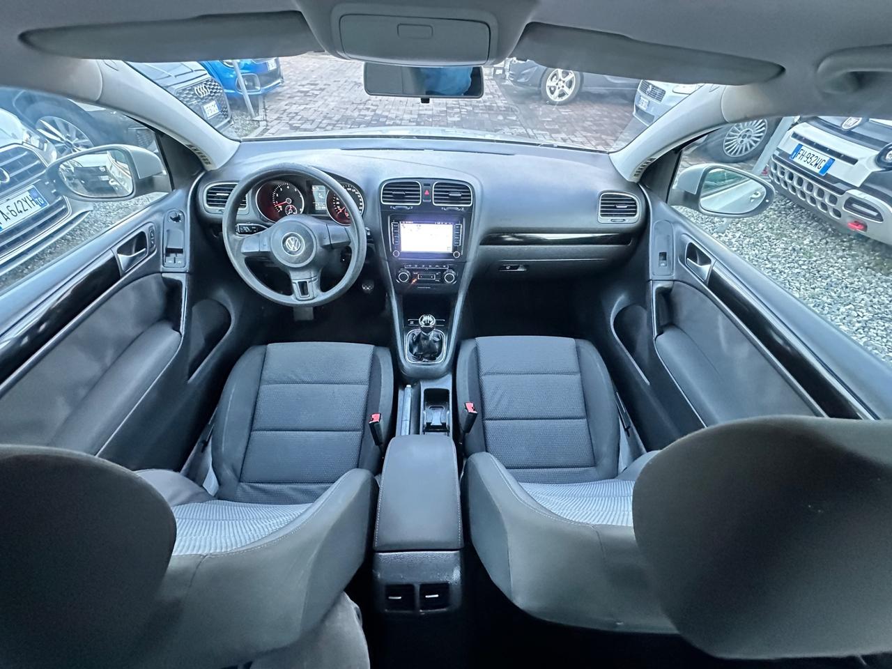 Volkswagen Golf 1.6 Benzina Comfortline