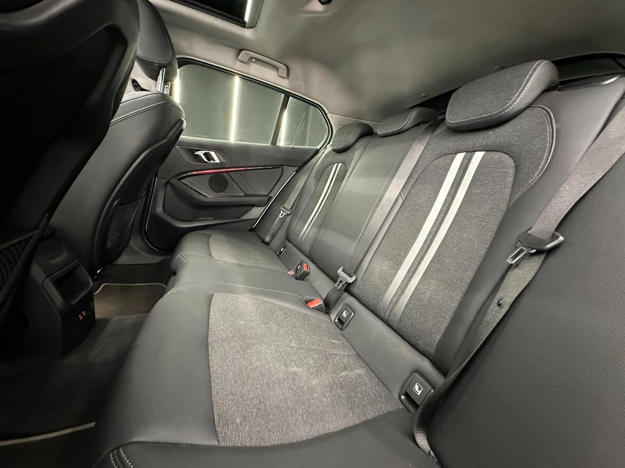 Bmw 118 5p.TETTO APRIBILE-UNICO PROPRIETARIO-KM CERTIFICATI