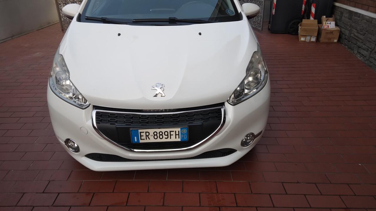 Peugeot 208 1.2 VTi 82 CV 3 porte Active