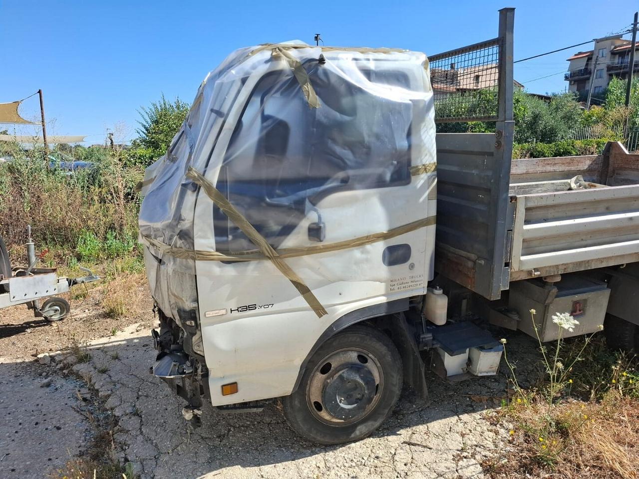 ISUZU RIBALTABILE 3.0 DIESEL SINISTRATO