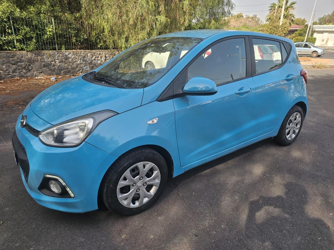 Hyundai i10 p.a.r.i. a.l. n.u.o.v.o.