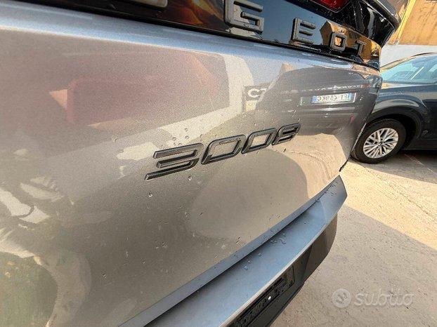 Peugeot 3008 1.2 hybrid Allure 145cv e-dcs6