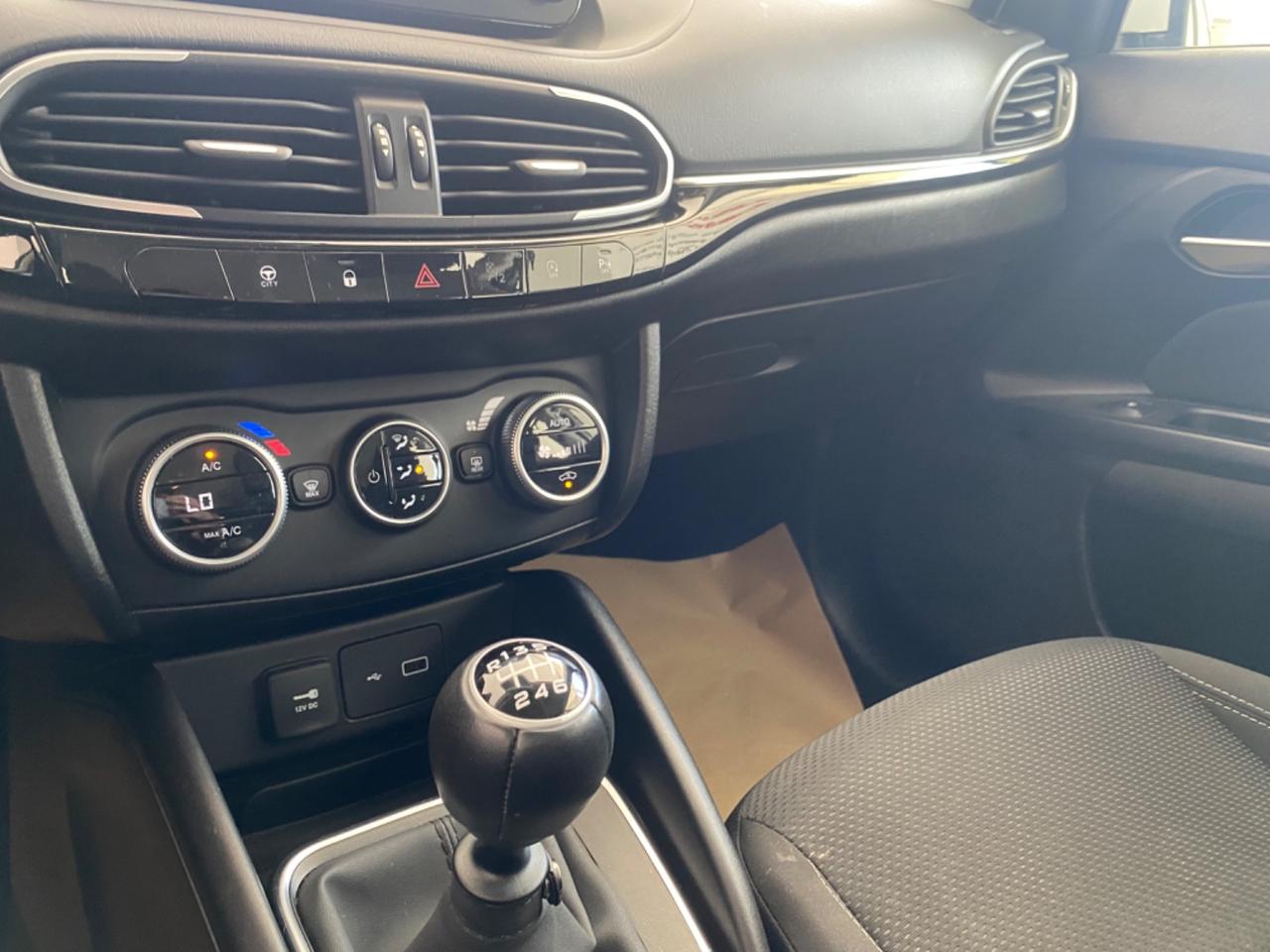 Fiat Tipo 1.6 Mjt 130CV S&S 5P LOUNGE+CAM/LED2022