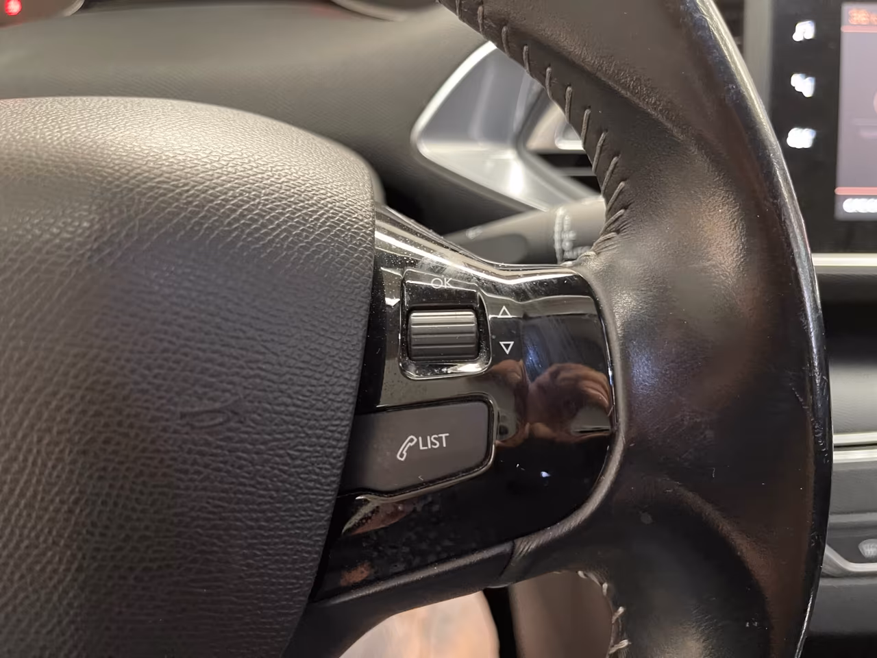 Peugeot 308 Allure 1.2 131cv-LEGGI SOTTO
