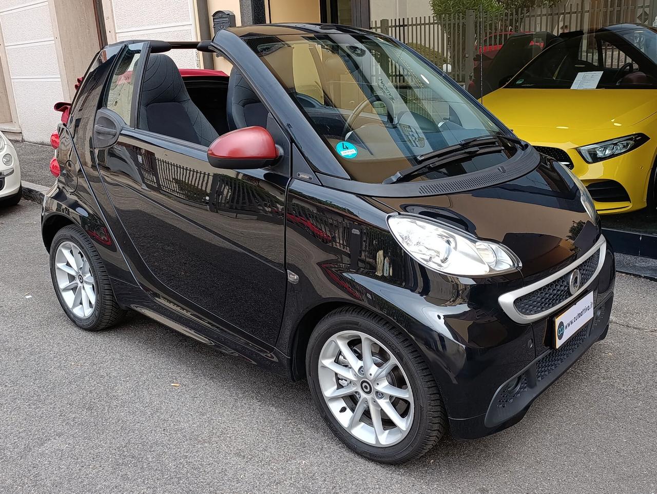 Smart ForTwo 1.0 71cv cabrio passion FL Capote Rossa
