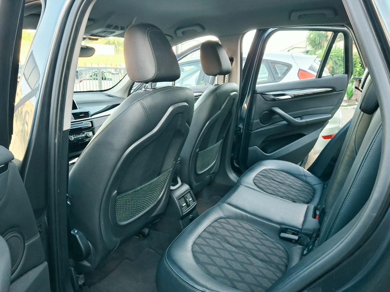 Bmw X1 sDrive18d xLine "Cambio Automatico