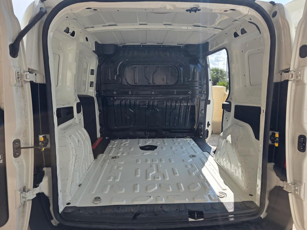 Fiat Doblo Doblò 1.6 MJT 105CV S&S PC-TN Cargo Lounge#3POSTI#1.6 MJT 105CV#CLIMA