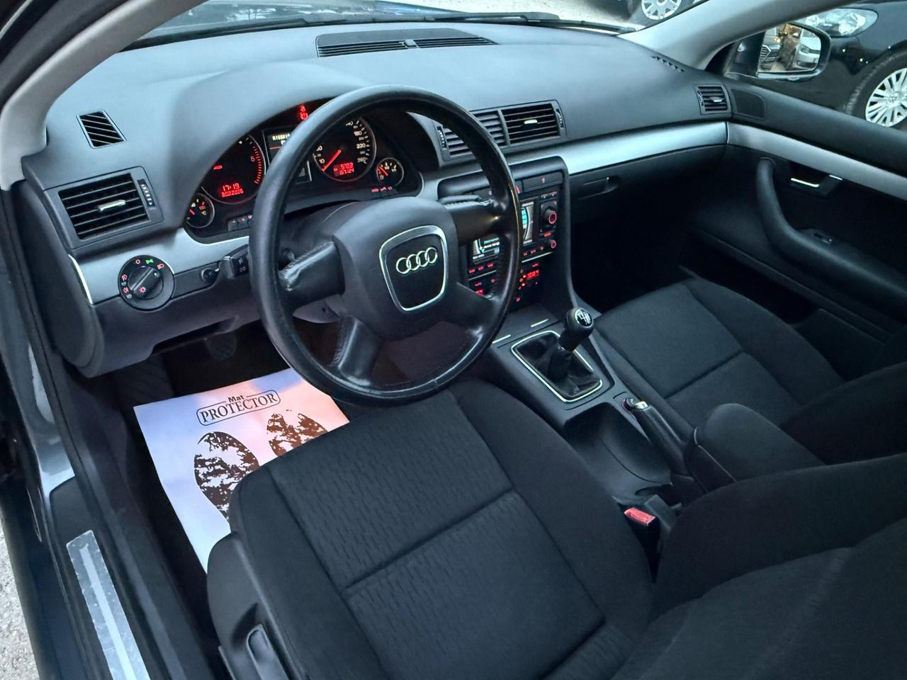 Audi A4 2.0 16V TDI Avant Sport Unico Xeno Navi