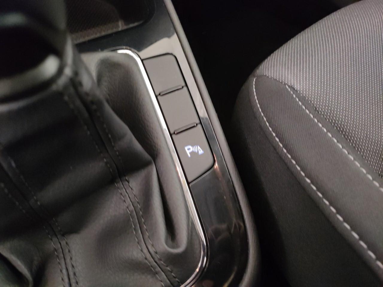 SKODA Fabia IV 2022 - Fabia 1.0 mpi Young Edition 80cv