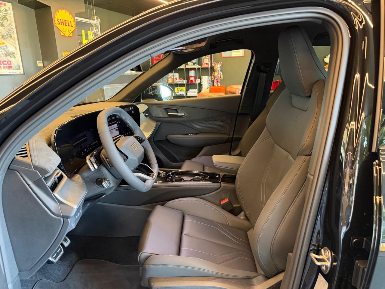 Audi Q3 TFSI quattro S tronic line edition -265cv-