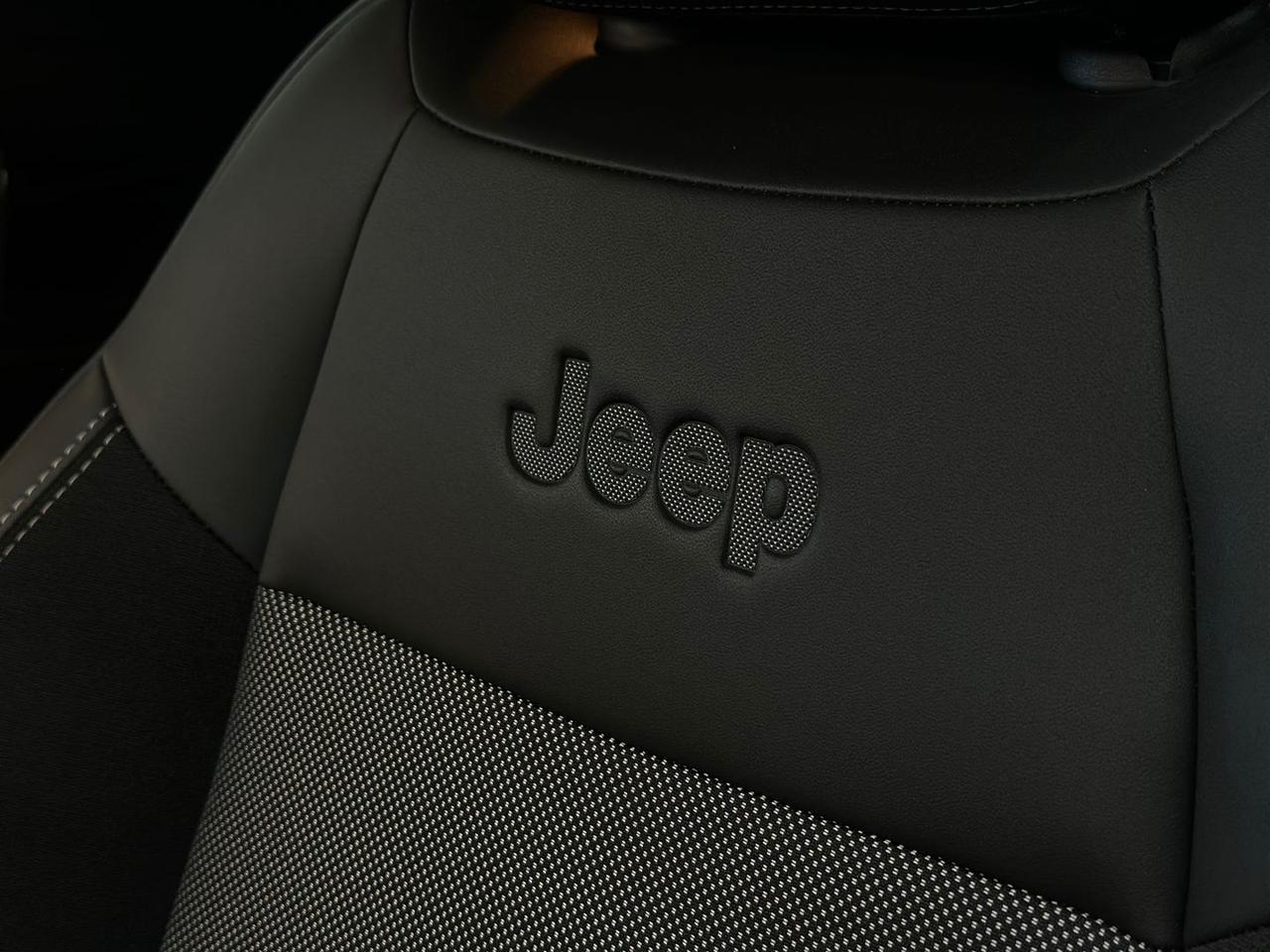 Jeep Avenger 1.2 Turbo Summit 2025 #10949