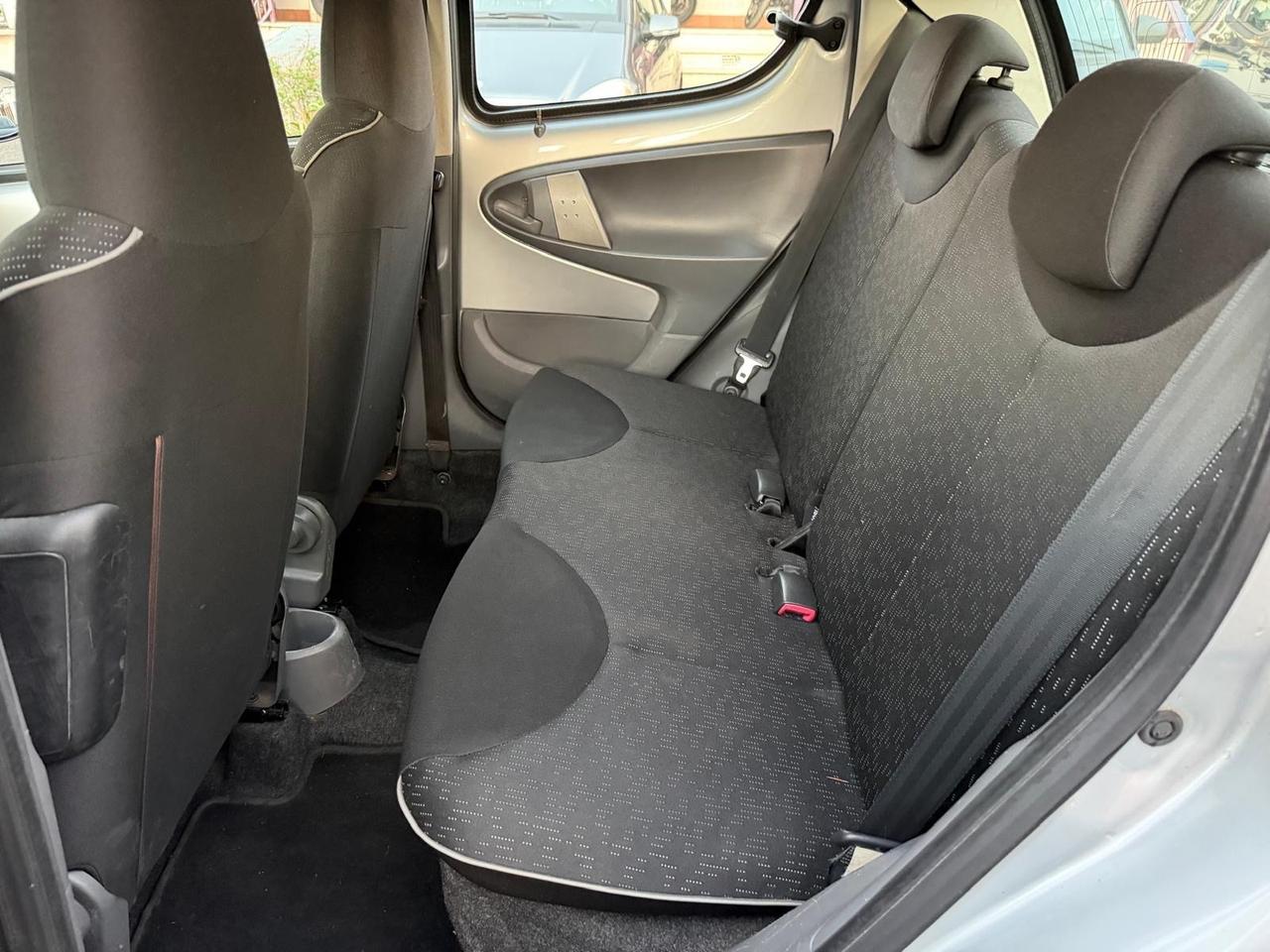 Peugeot 107 1.0 68CV 5p. Plaisir