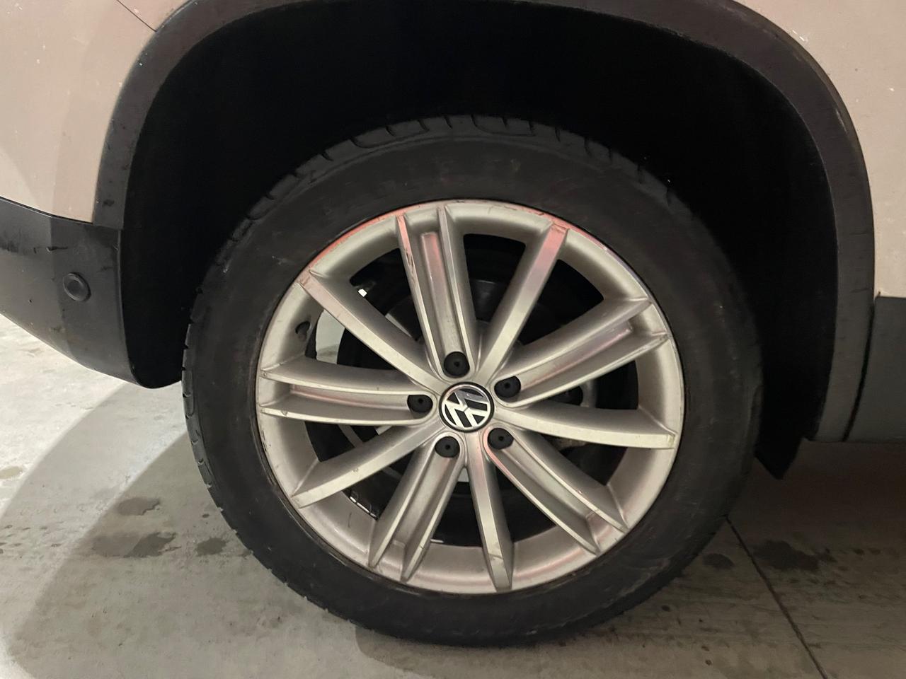 Volkswagen Tiguan 2.0 TDI 140CV 4MOTION*Automatik*Pelle*Tetto*