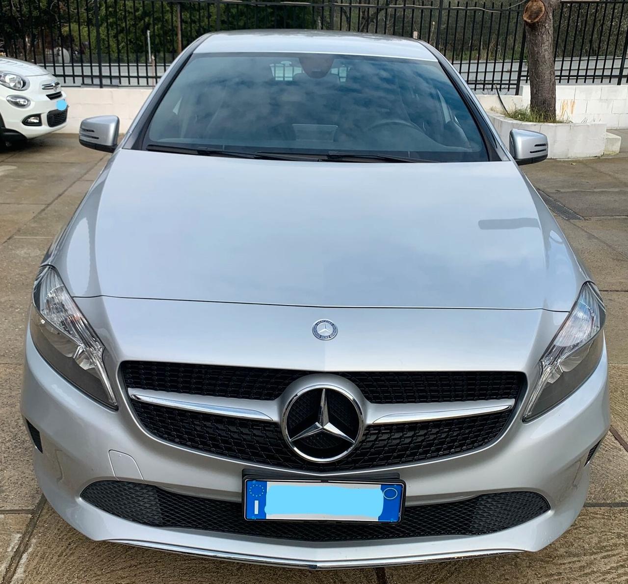 Mercedes-benz A 220 d Automatic Business