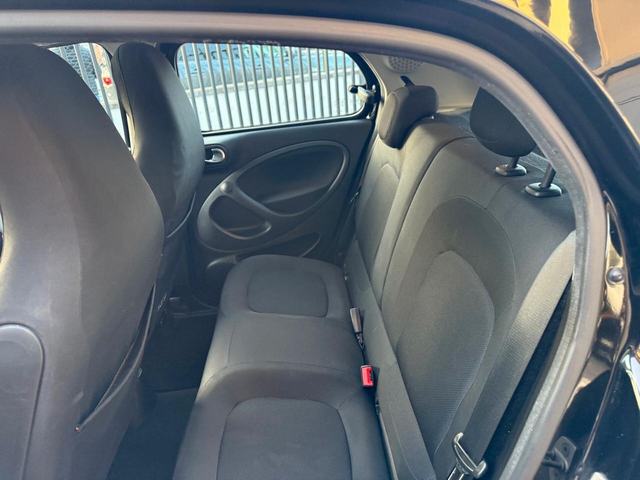 Smart ForFour 70 1.0 Passion - AUTOMATICA - TETTO - FINANZIABILE