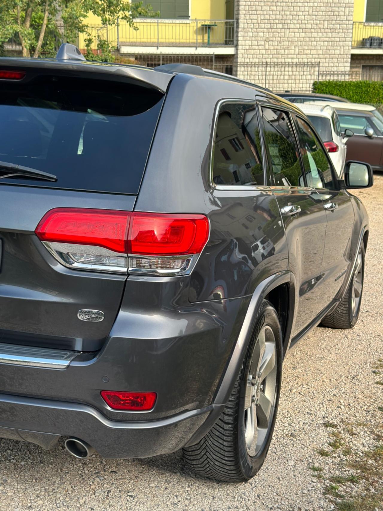 Jeep GRAND CHEROKEE 3.0 V6 CRD 250 CV MTJ OVERLAND