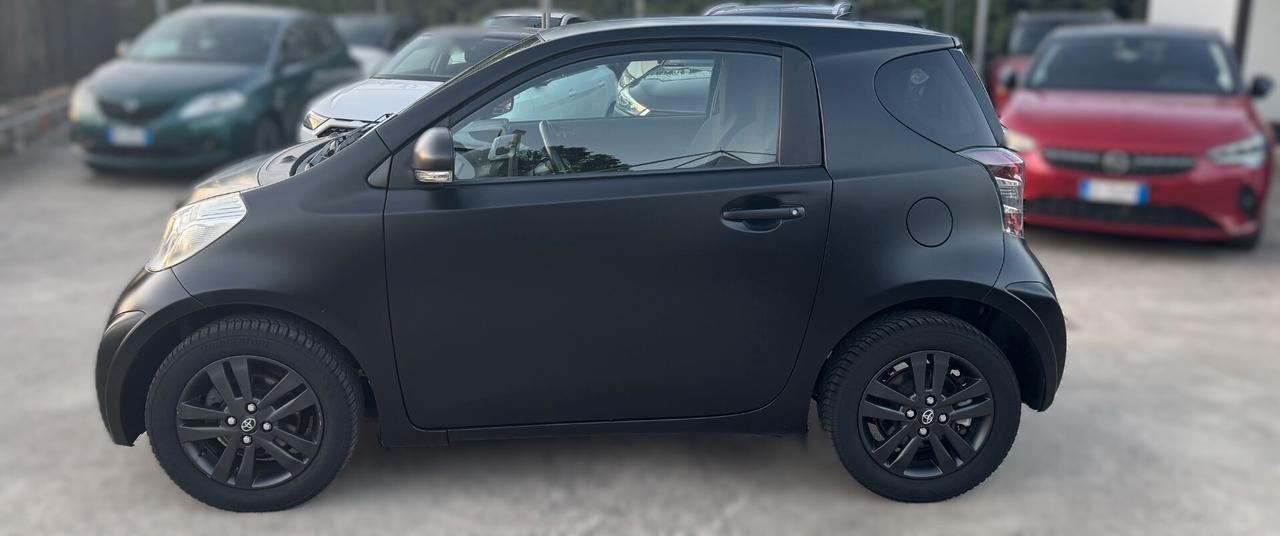 Toyota iQ 1.4 DIESEL