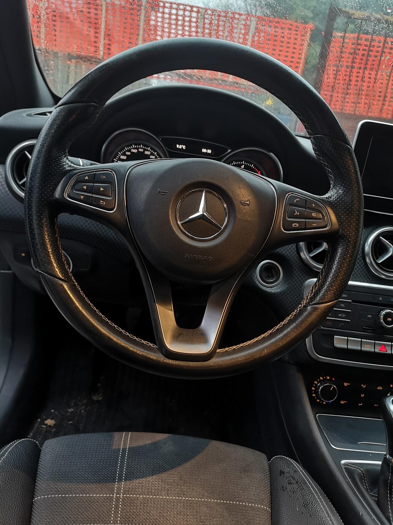 Mercedes-benz A 180D Sport 2017 - Garanzia 12 Mes