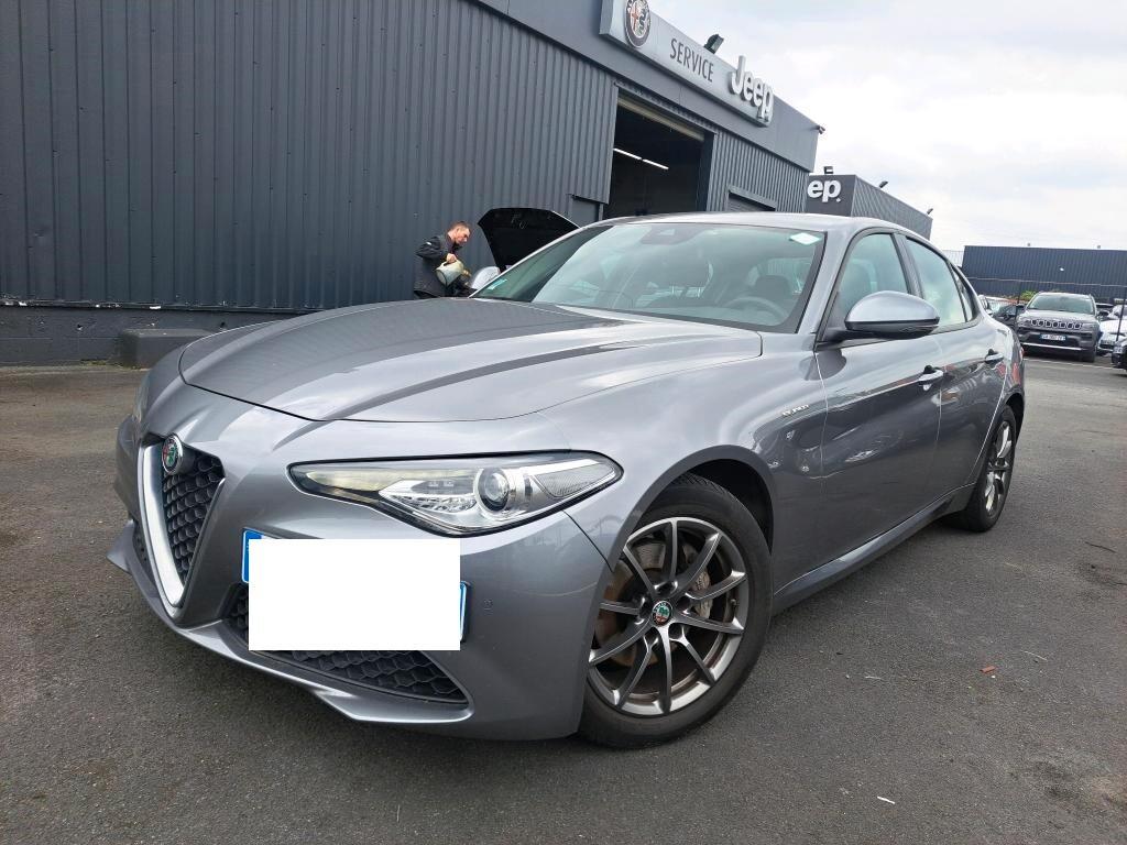 Alfa Romeo Giulia 2.2 Turbodiesel 136 CV AT8 Business